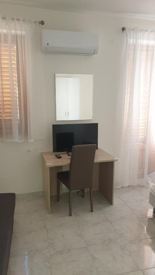 Casa Vacanze San Martino Corleone Bagian luar foto